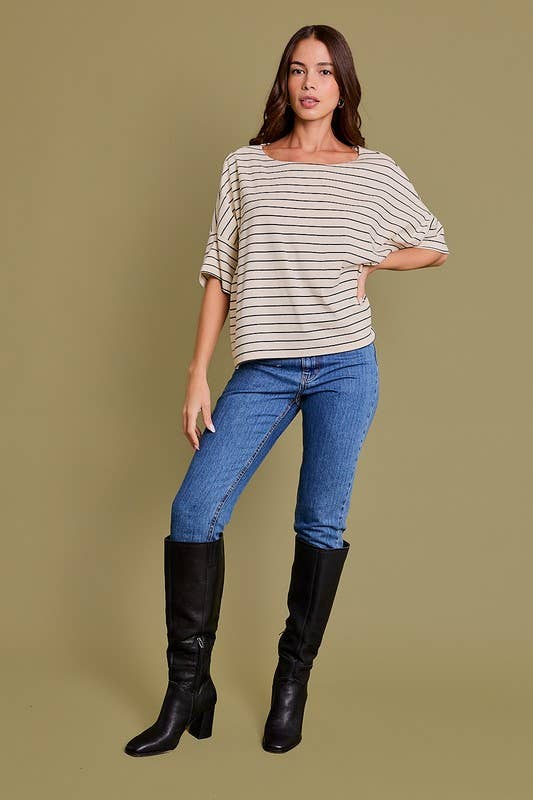 SHORT SLEEVE BOAT NECK STRIPE TOP
