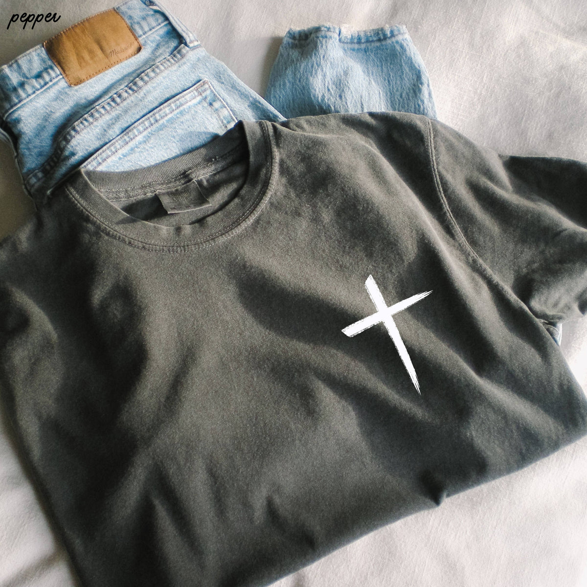 Cross Tee