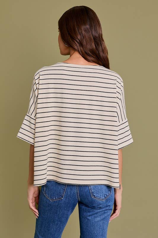 SHORT SLEEVE BOAT NECK STRIPE TOP