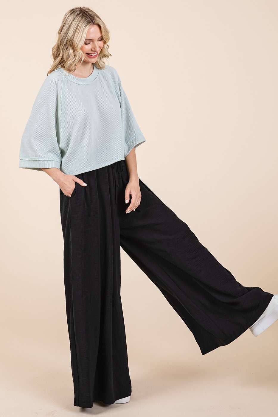 AIRFLOW PLEATED WIDE LEG PANTS