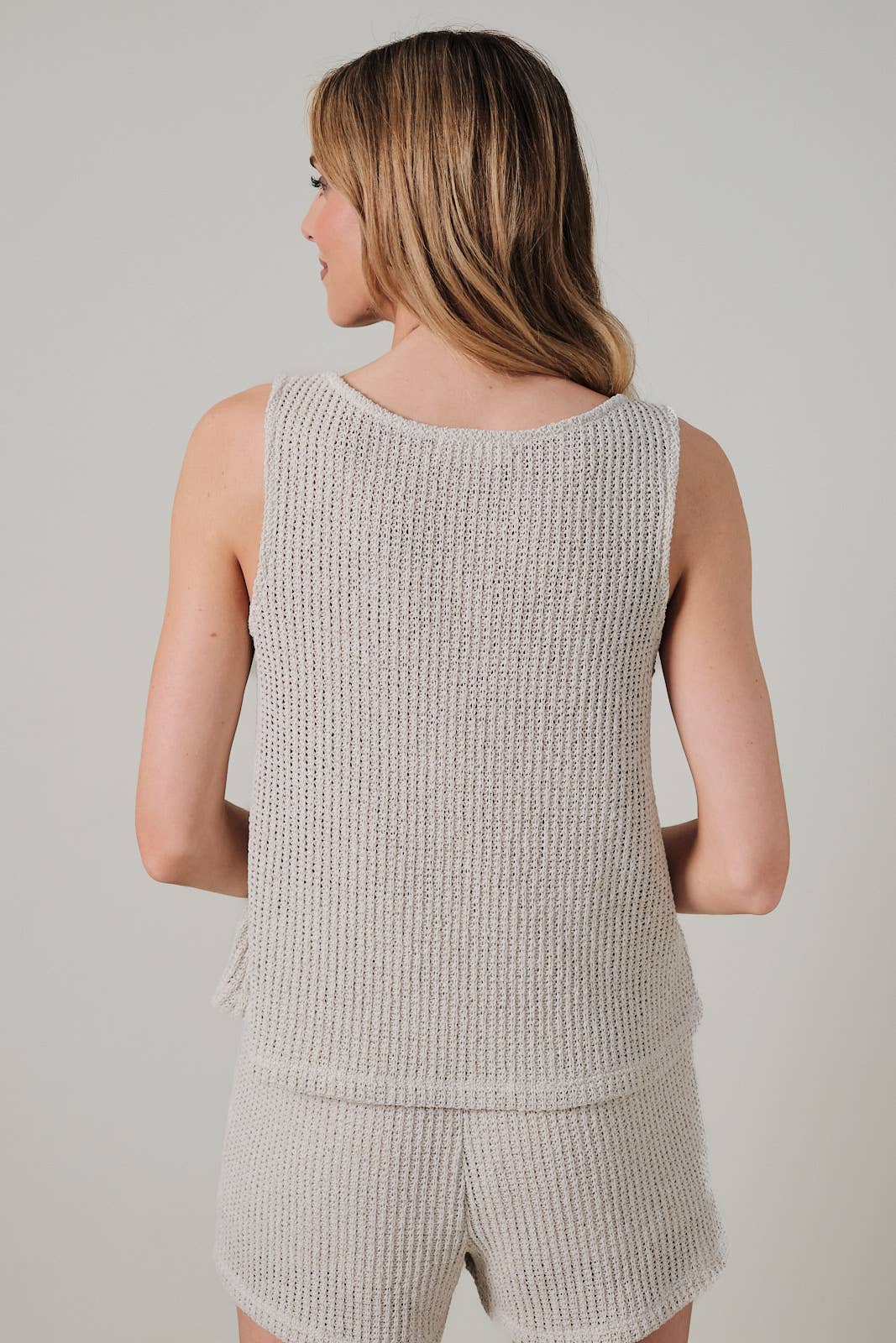 BOAT NECK AND HIGH WAIST SHORTS