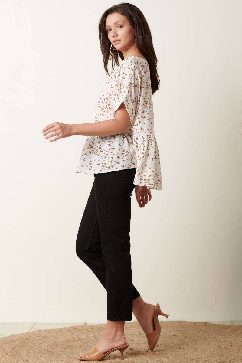 ABSTRACT PRINT SHORT SLV BABYDOLL TOP
