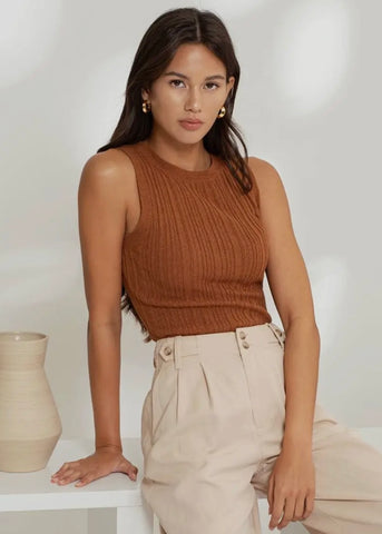 Sleeveless Round Neck Knit Top