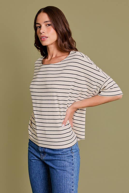 SHORT SLEEVE BOAT NECK STRIPE TOP