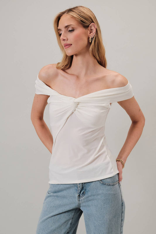 FRONT TIE SLEEVELESS TOP